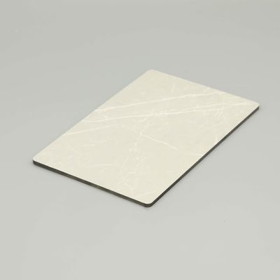 Panel Compuesto de Aluminio con Acabado Mármol Blanco Jazz Resistente a los Rayos UV, Fácil Mantenimiento e Impermeable, 4MM, 1.22*2.44m