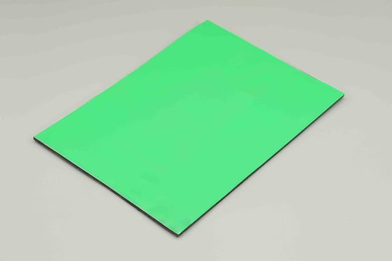 Apple Green 1.22M Panel de aluminio compuesto Pvdf Espejo Finish Acp Hoja de color para paredes de cortinas