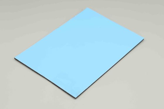 Lámina ACP antiarañazos para interiores azul cielo Panel compuesto de aluminio Decoración de edificios 4MM Revestimiento de paredes exteriores 48 pulgadas x 96 pulgadas