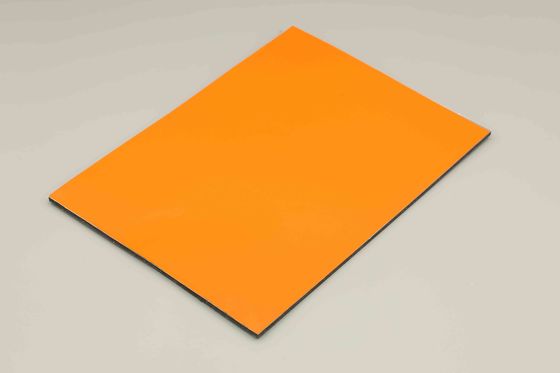 Panel de pared exterior ACM con revestimiento PVDF Naranja ACP Panel compuesto de aluminio Decoración de techo 4MM 1.22*2.44m