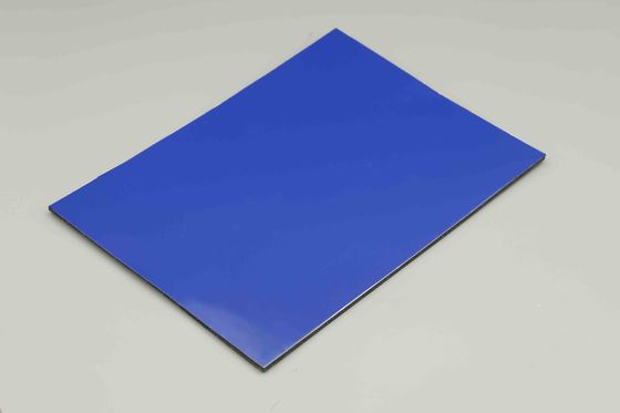 Revestimiento de aluminio a prueba de UV azul oscuro Pvdf Hoja de Acp retardante de fuego ligero