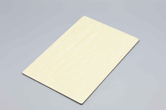 Panel compuesto de aluminio PVDF de 3 mm de grosor PVDF Premium Fluorocarbono Revestimiento acabado mate de bajo brillo ≤30GU En hoteles Oficinas Residencias de lujo