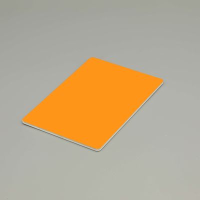 Revestimiento externo a prueba de fuego de panel compuesto de aluminio naranja con capacidad de fuego de HDPE de grado B1