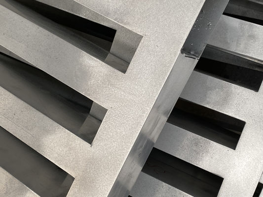 Panel de techo de aluminio suspendido de metal en forma de U
