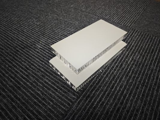 Panel de núcleo de panal de aluminio solución definitiva para estructuras de alta resistencia