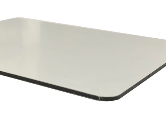 Panel de hoja de acp exterior blanco personalizado 3 mm 4 mm espesor acp revestimiento para casas / edificios de aluminio piel 0.18 mm